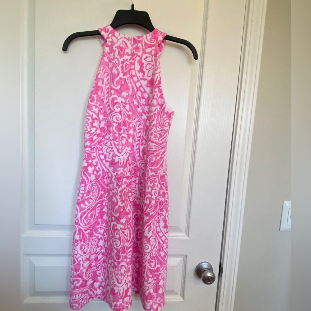 Vince Camuto pink and white printed sleeveless dress. - Picture 3 of 9